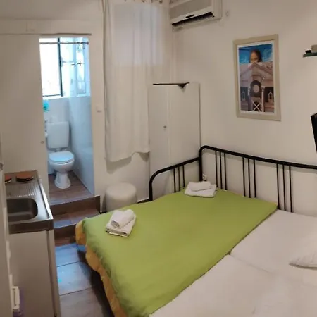Garden Living Room, Cozy 스플리트