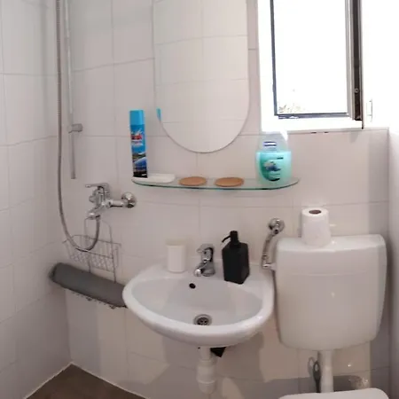 Garden Living Room, Cozy Apartman *