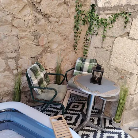 Apartman Garden Living Room, Cozy